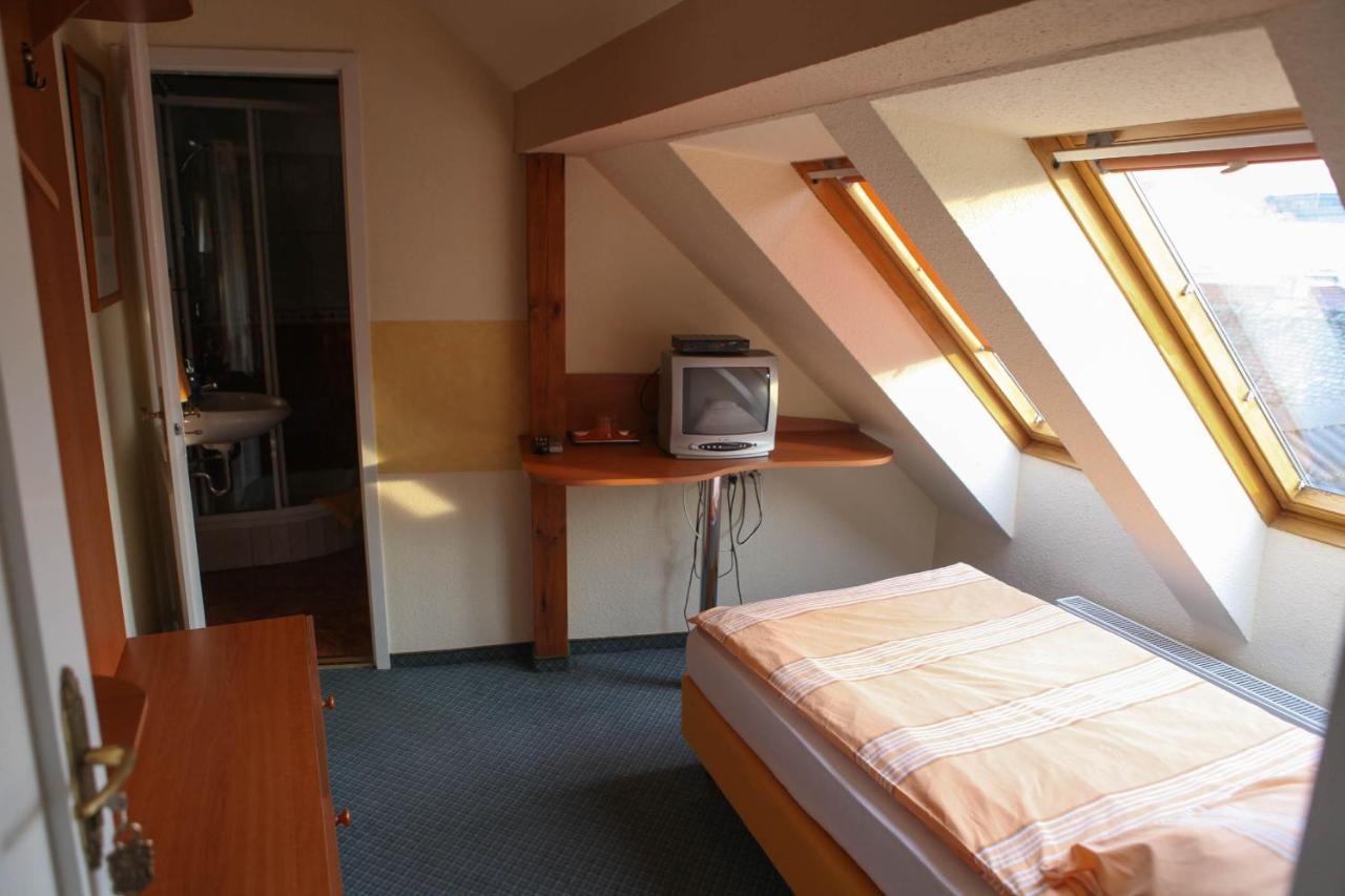 Barokk Antik Guest House Kecskemét Zewnętrze zdjęcie