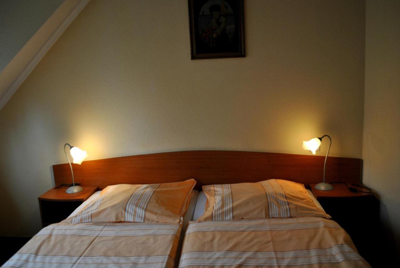 Barokk Antik Guest House Kecskemét Pokój zdjęcie