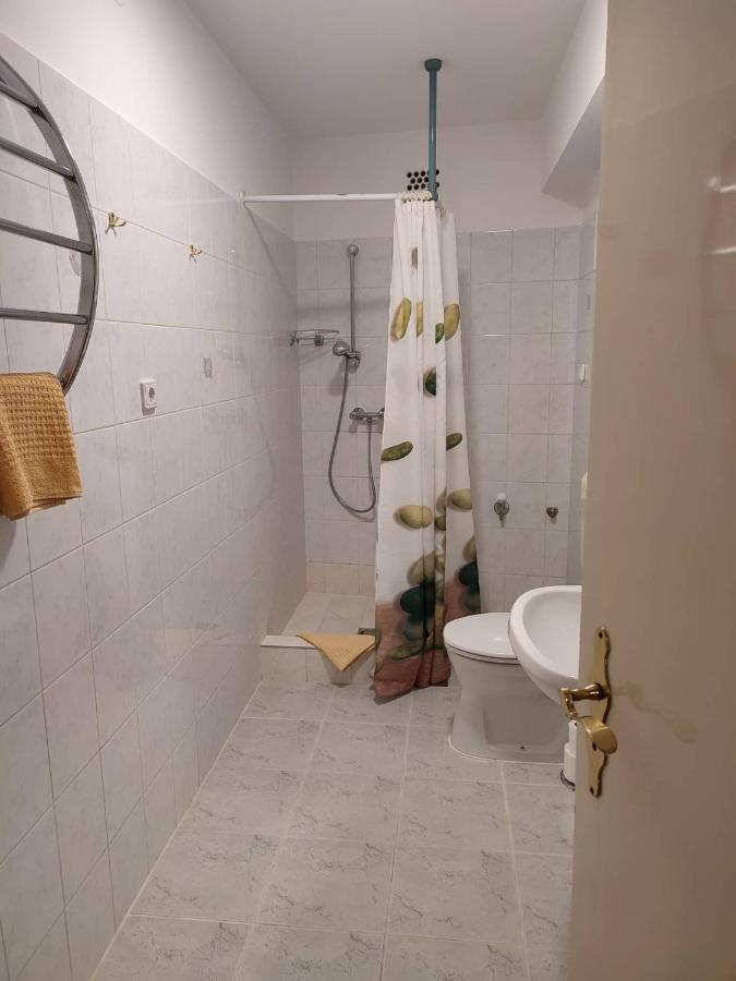 Barokk Antik Guest House Kecskemét Zewnętrze zdjęcie